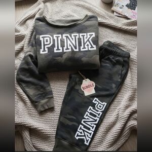 PINK Victoria's Secret Camouflage Joggers